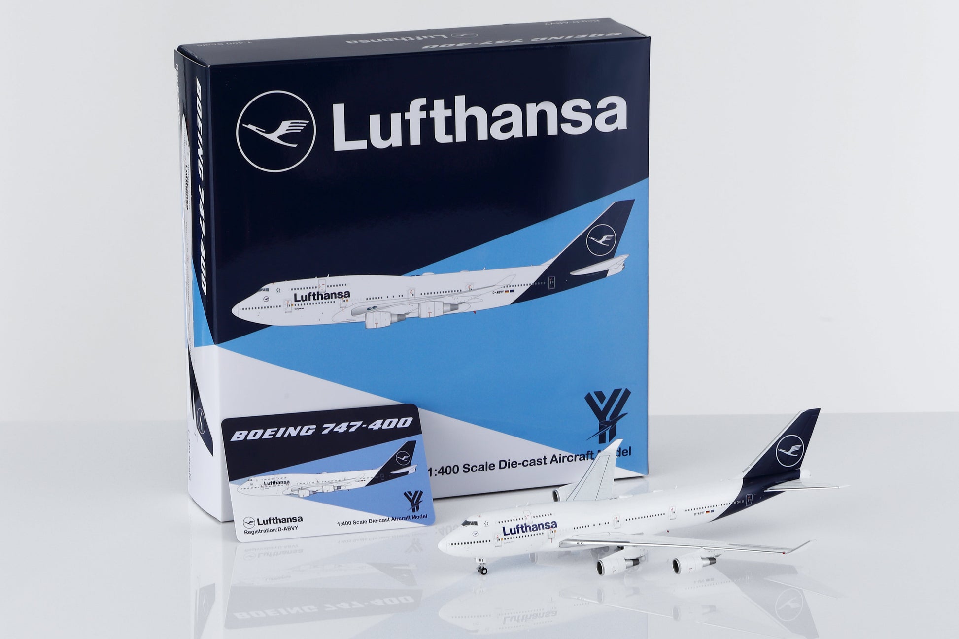 Lufthansa Boeing 747-400 D-ABVY Standard Version image 12