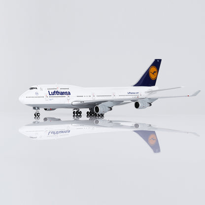Lufthansa Boeing 747-400 Reg. D-ABTA image 3