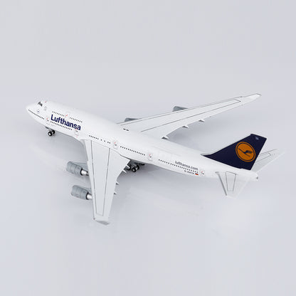 Lufthansa Boeing 747-400 Reg. D-ABTA image 8