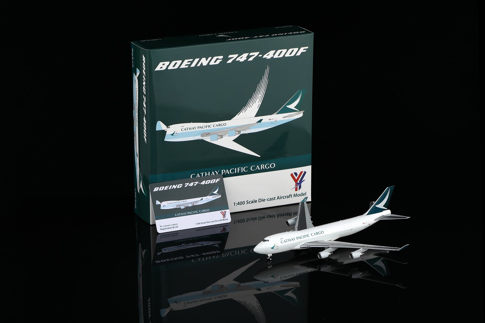 Cathay Pacific Boeing 747-400F Reg. B-LIA Standard Version image 11