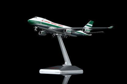 Cathay Pacific B747-400F VR-HUH Standard Version image 12