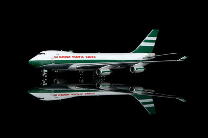 Cathay Pacific B747-400F VR-HUH Standard Version image 4