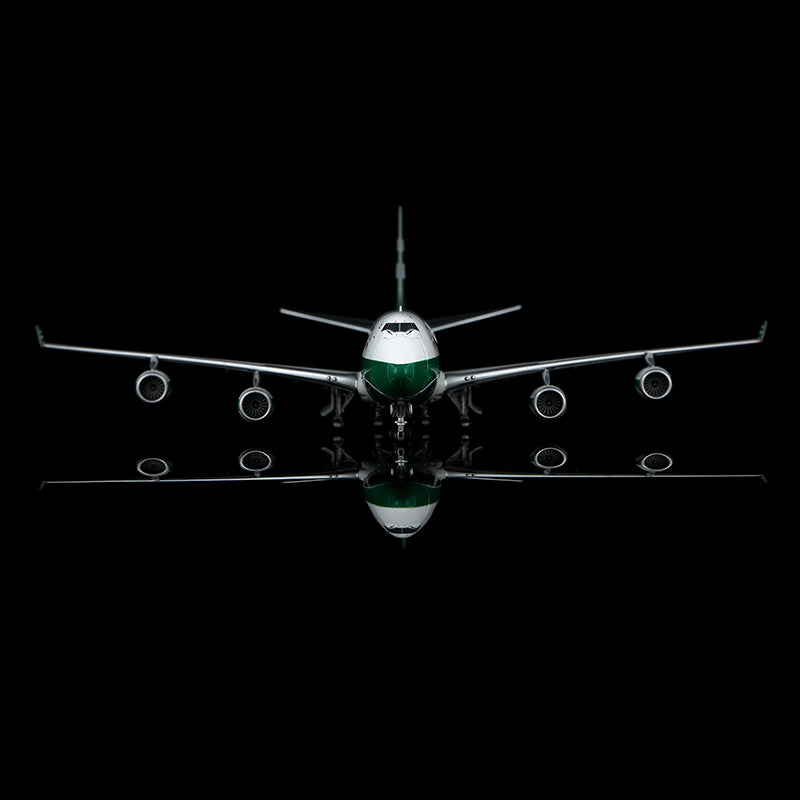 Cathay Pacific B747-400F VR-HUH Interactive Version COVER