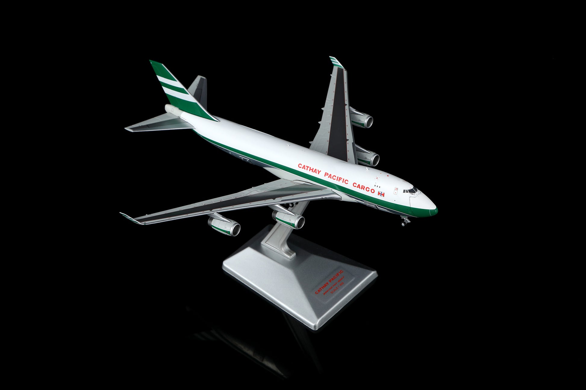 Cathay Pacific B747-400F VR-HUH Interactive Version image 25