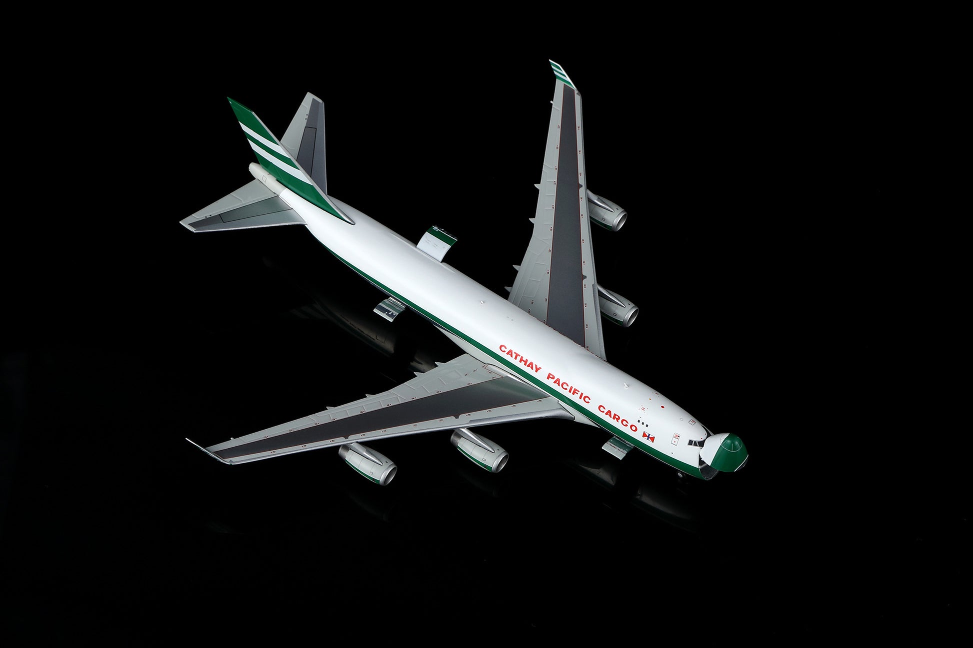 Cathay Pacific B747-400F VR-HUH Interactive Version image 27