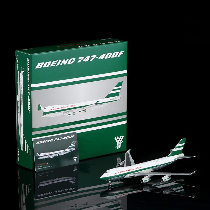 Cathay Pacific B747-400F VR-HUH Interactive Version image 6