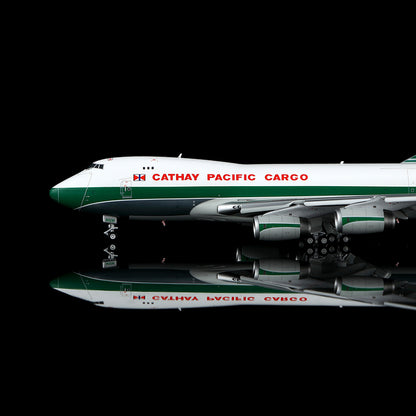 Cathay Pacific B747-400F VR-HUH Flap-down COVER