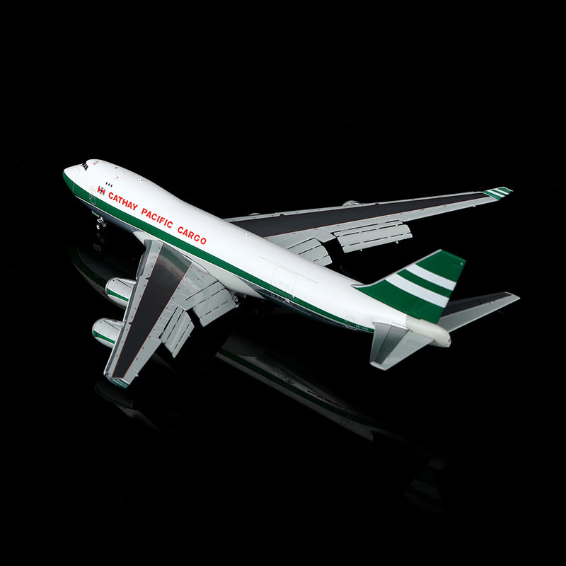 Cathay Pacific B747-400F VR-HUH Flap-down image 8