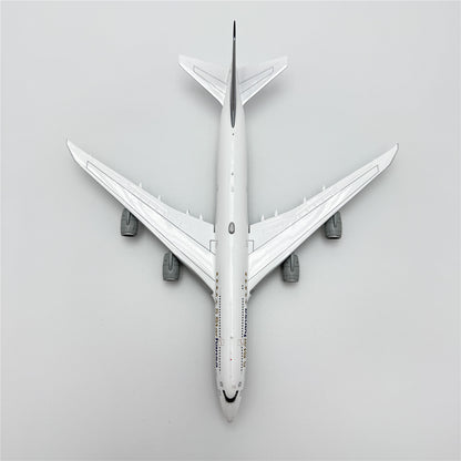 Lufthansa Boeing 747-8 "5 Starhansa" Livery Reg. D-ABYM image 1