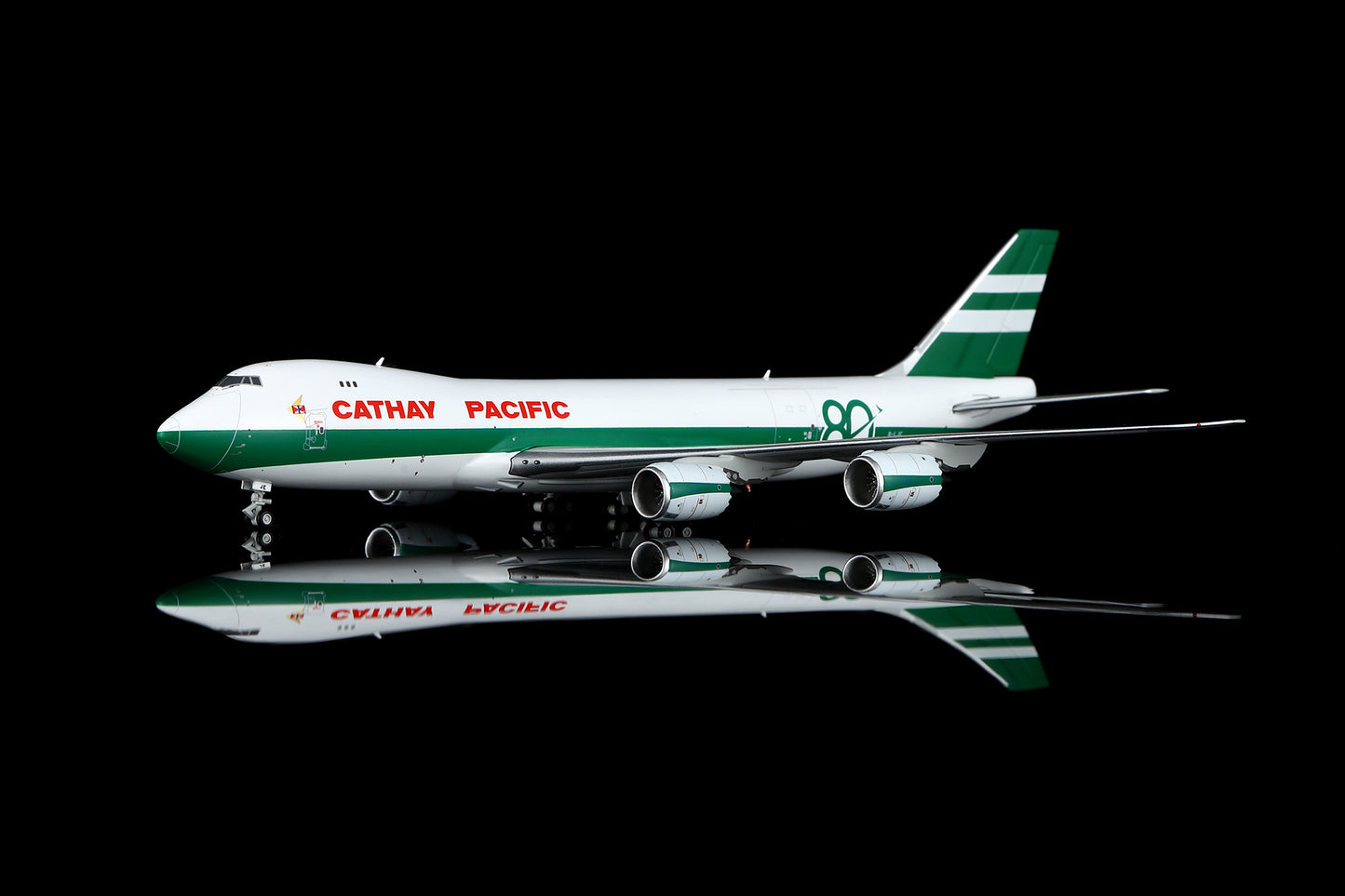 Cathay Pacific B747-8F B-LJE " 80th Anniversary Retro " Standard Version image 6