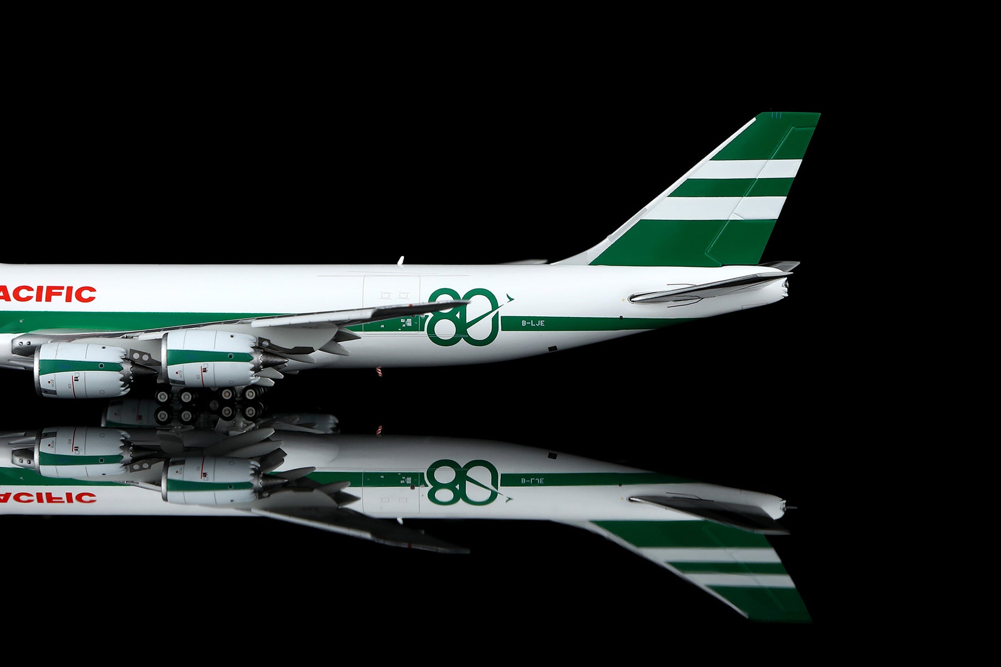 Cathay Pacific B747-8F B-LJE " 80th Anniversary Retro " Flap-down image 19