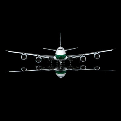 Cathay Pacific B747-8F B-LJE " 80th Anniversary Retro " Flap-down image 3