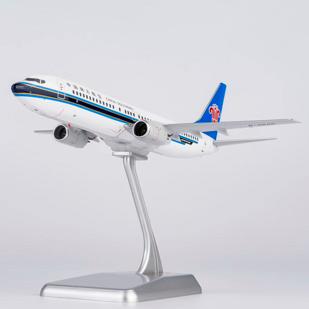 1/200 China Southern Airlines Boeing 737-800 B-2695 NG24050